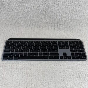 Logitech MX Keys S for Mac Wireless Keyboard Bluetooth Backlit *LIKE NEW* YR0073